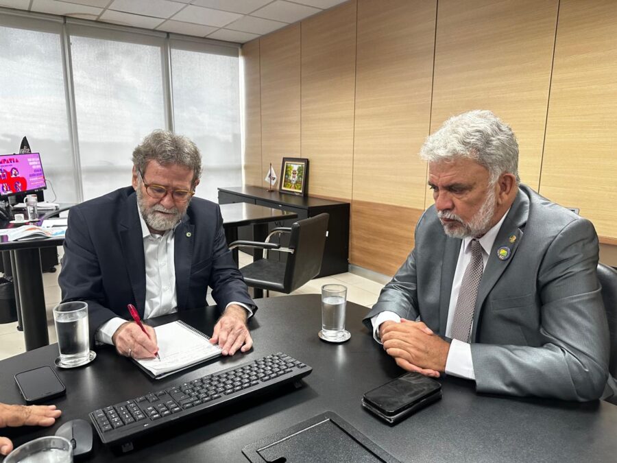 Petecão anuncia liberação de R$ 5,7 milhões para municípios atingidos pelas enchentes no Acre