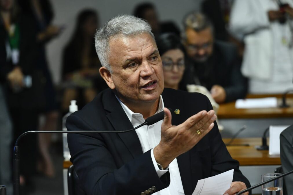 Petecão destaca mais R$ 418,4 milhões para auxílio a pescadores artesanais afetados pela seca no Acre