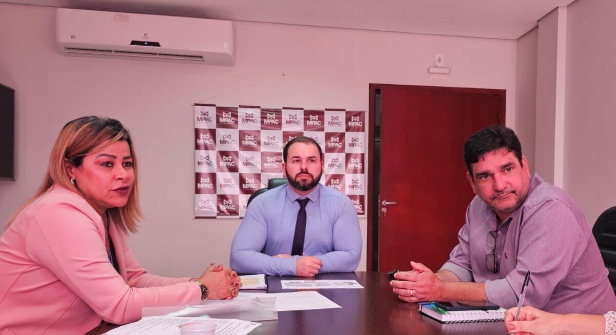 MP se reúne com SEE visando o combate à indisciplina escolar em todas as Escolas de Sena Madureira