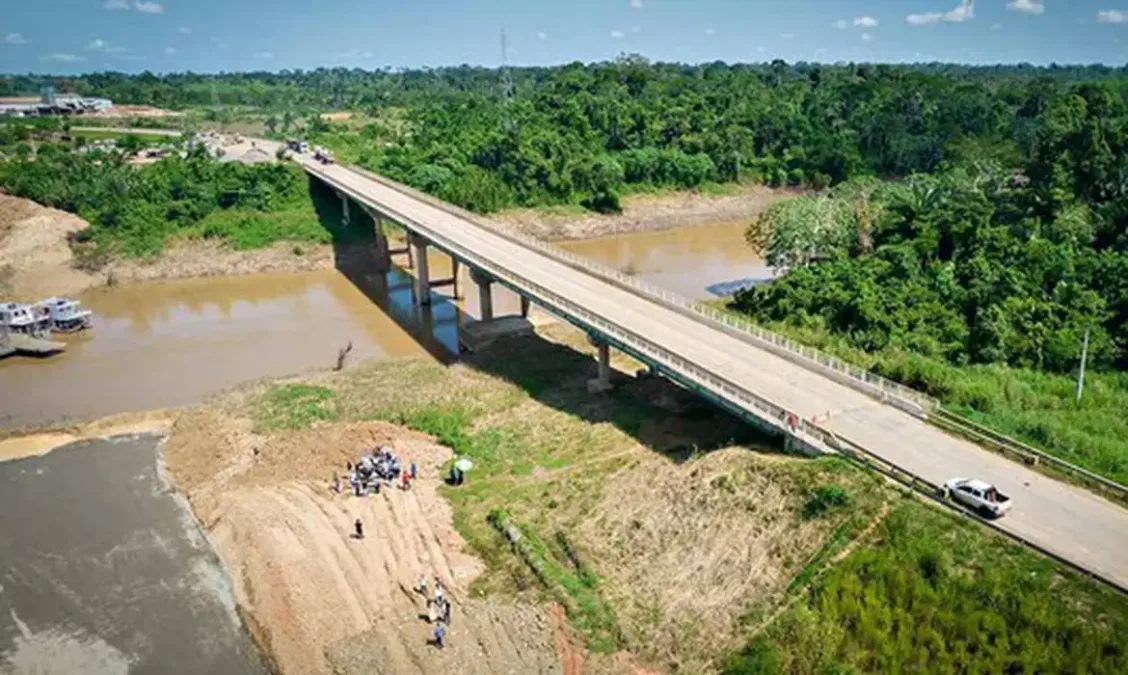 Estrutura alternativa chega ao Rio Caeté para garantir tráfego durante revisão da ponte; Interdição será evitada