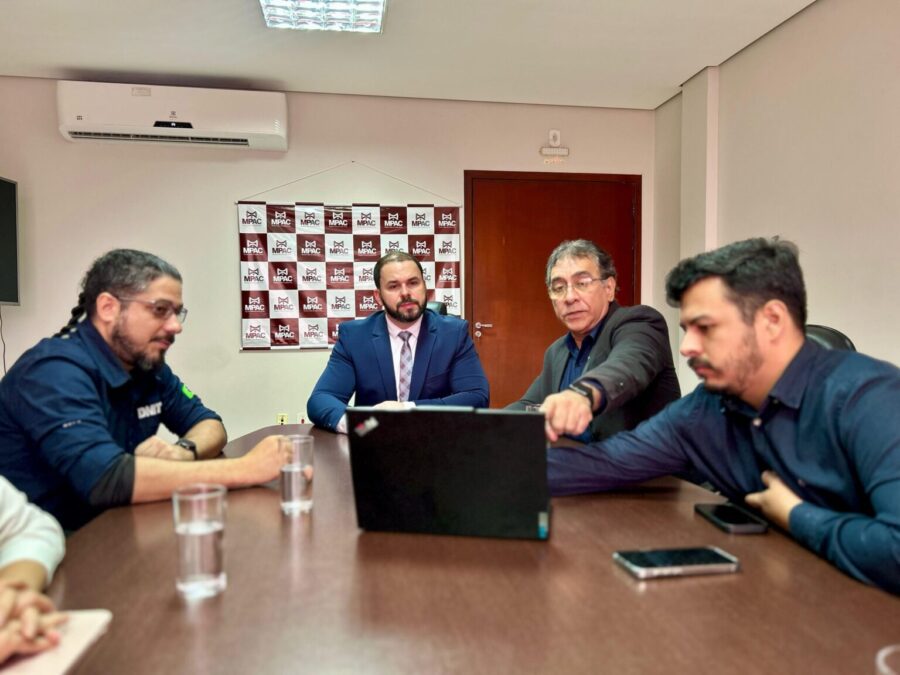 Obras na BR-364 entre Rio Branco e Sena Madureira devem começar em até 20 dias, garante DNIT em reunião com o MPAC