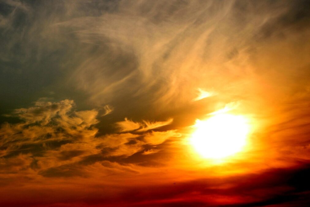Quinta-feira será de calor e sol entre nuvens no Acre