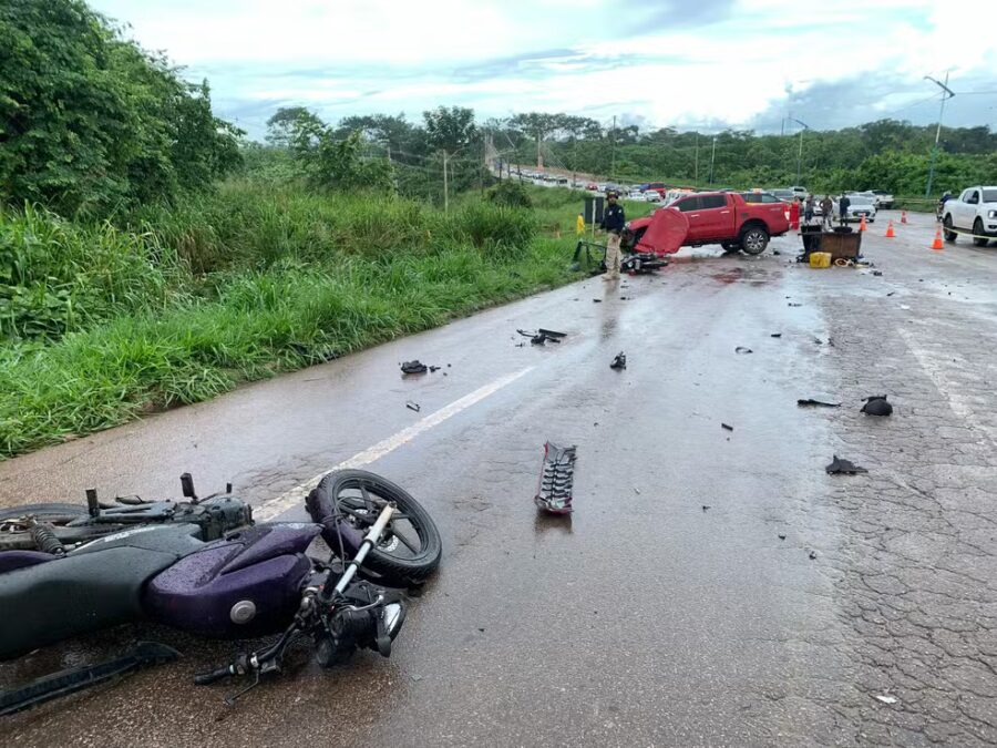 Motorista de caminhonete envolvido em acidente com duas mortes na Via Verde ainda não prestou depoimento à polícia