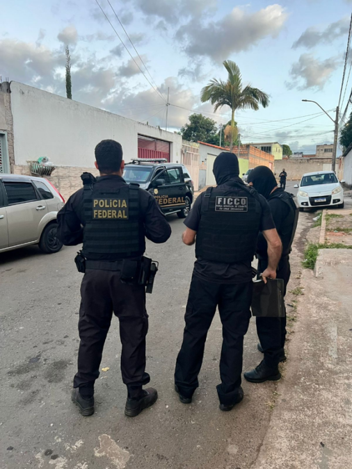 Operação Covil: Polícia prende dois suspeitos de planejar ataques contra agentes