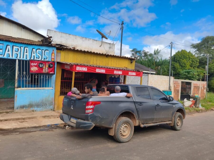 Operação policial em Brasiléia desmonta ponto de tráfico e termina com dois homens presos
