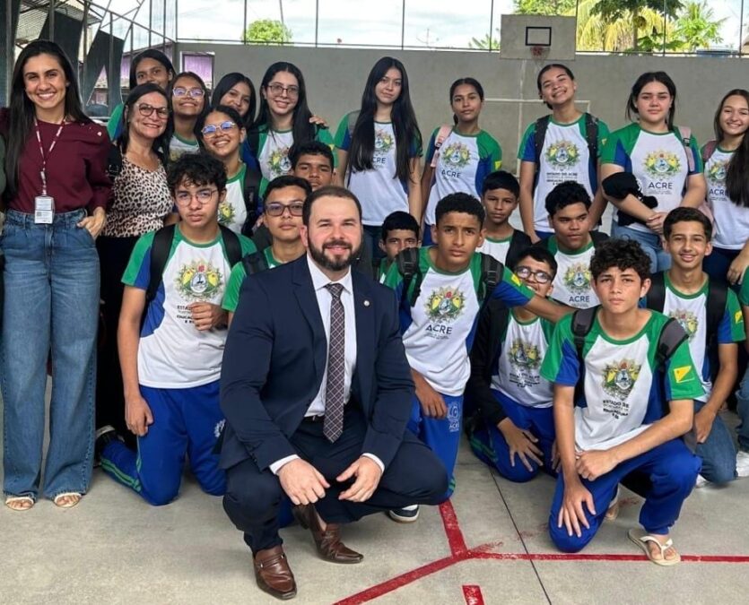 MP de Sena realiza inspeção na Escola Estadual Fontineli de Castro
