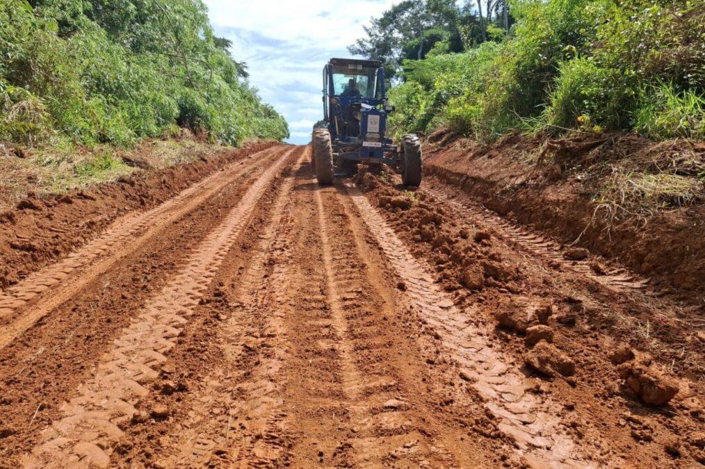 Operação Verão cruza o Riozinho do Rola e leva melhorias ao Ramal Macapá