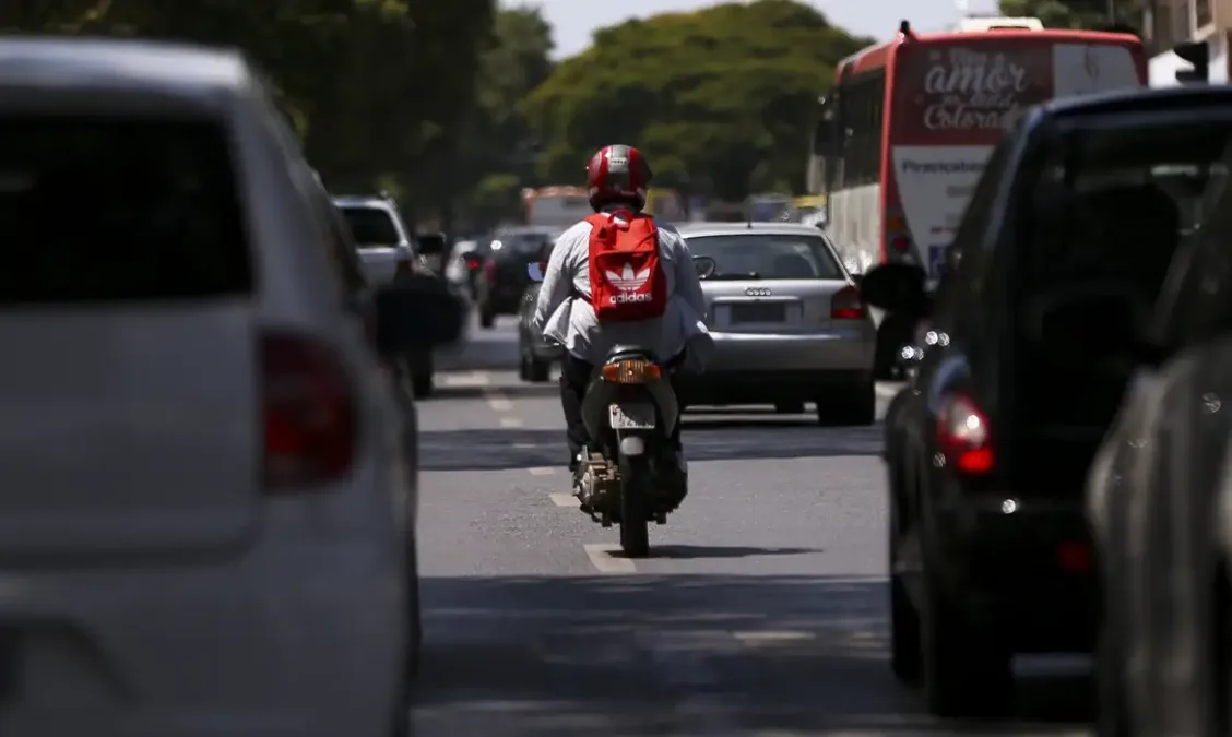 Mortes de motociclistas disparam 12,5%, revela Atlas da Violência