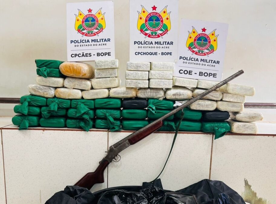 BOPE apreende quase 58 kg de drogas e arma de fogo no bairro Boa União, em Rio Branco