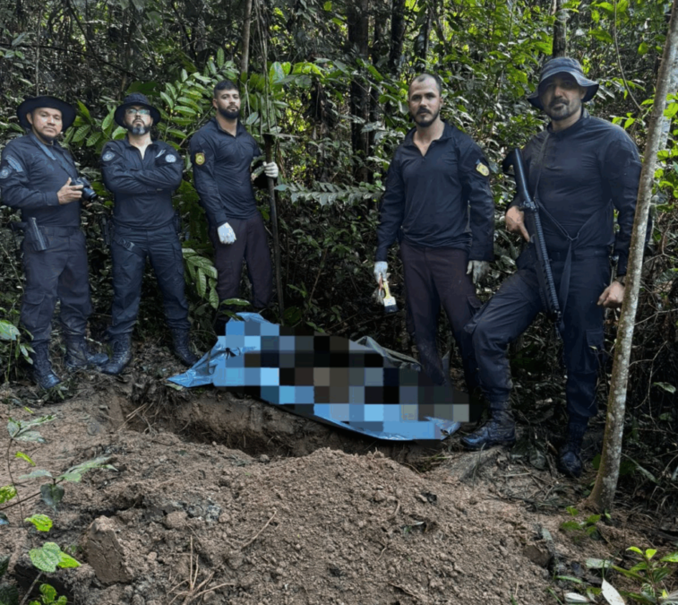 Polícia Civil exuma corpo de jovem morto em caçada na fronteira com o Peru para esclarecer causa da morte
