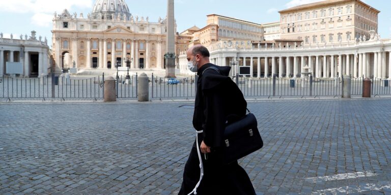 papa-leao-xiv-anuncia-nova-data-de-canonizacao-de-carlo-acutis