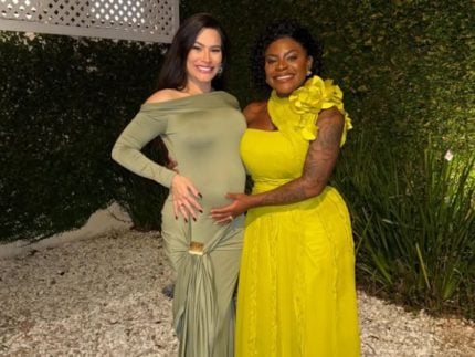 jojo-todynho-celebra-nascimento-do-afilhado,-filho-de-raissa-barbosa