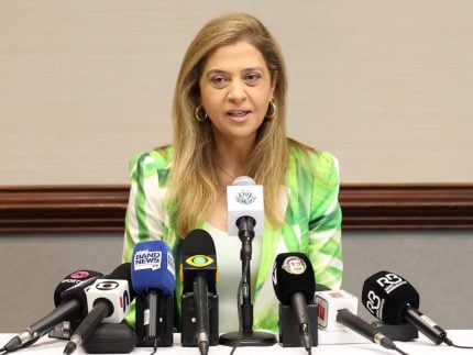 palmeiras:-leila-pereira-e-a-unica-mulher-no-comando-de-um-clube-no-mundial