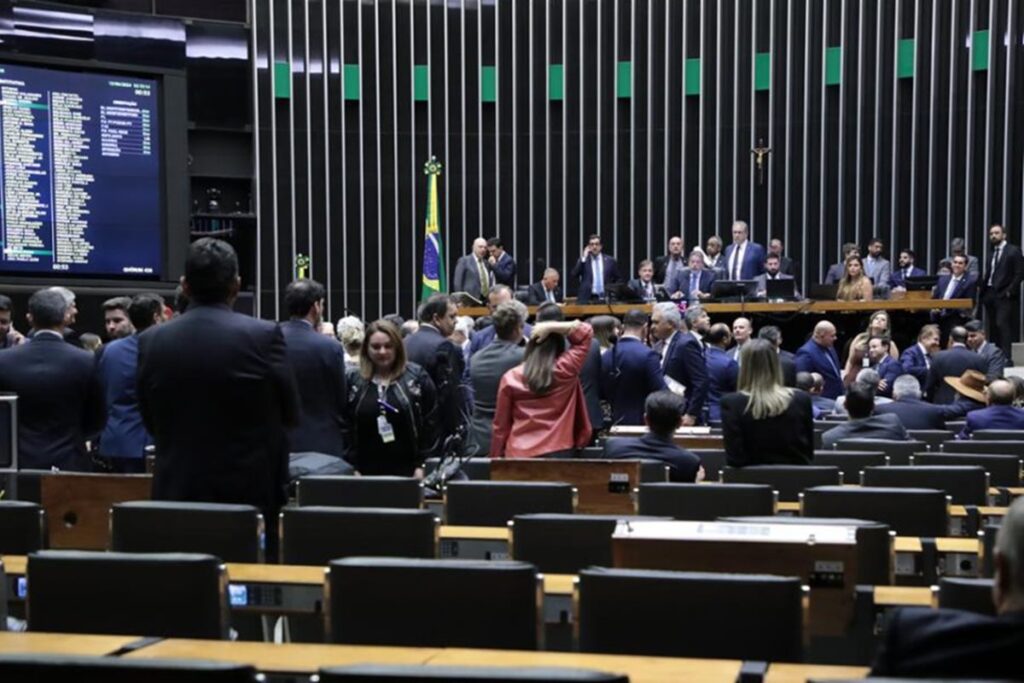carta-de-prefeitos-ajuda-a-enterrar-pl-sobre-emendas-na-camara