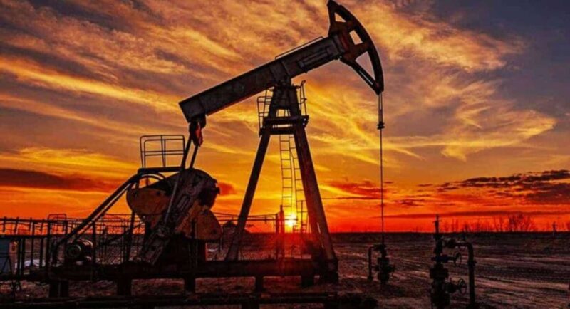 futuros-do-petroleo-sobem-3%-com-escalada-da-guerra-entre-israel-e-ira