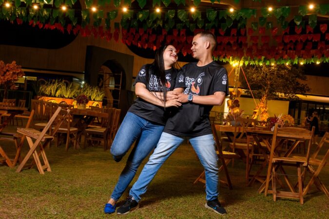 correio-elegante:-os-romances-que-comecaram-em-festas-juninas-do-df