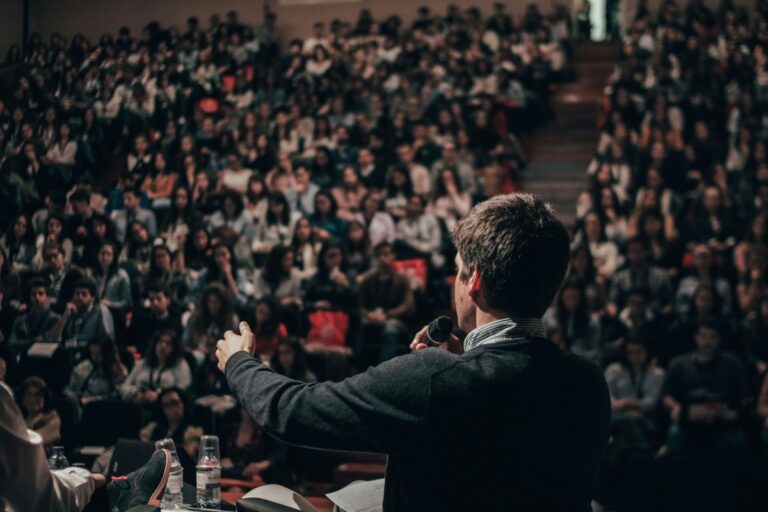 cmo-summit:-10-referencias-na-area-de-marketing-confirmadas-no-evento