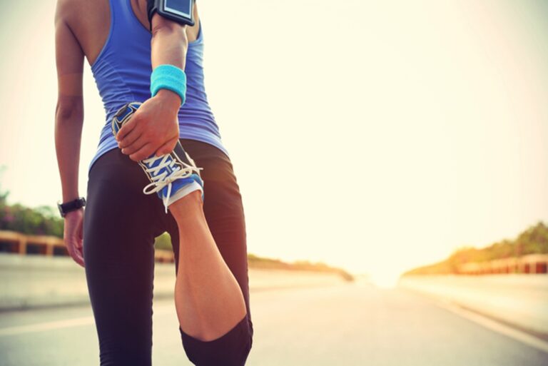 6-beneficios-do-alongamento-antes-da-corrida