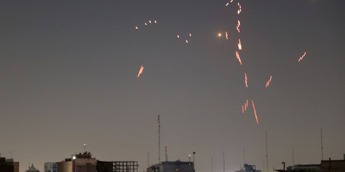 Itamaraty reforça alerta para que brasileiros não viajem a Israel