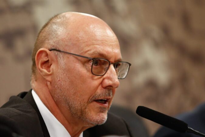 o-trunfo-do-diretor-da-abin-para-se-manter-no-cargo