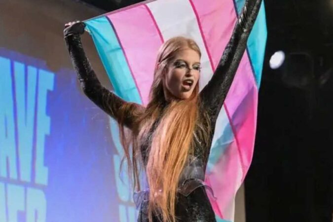 filha-trans-de-elon-musk-se-apresenta-como-drag-queen-em-los-angeles