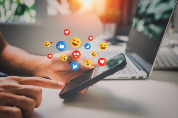 perfeicao-no-instagram,-naturalidade-no-tiktok-(por-susana-perez-soler)