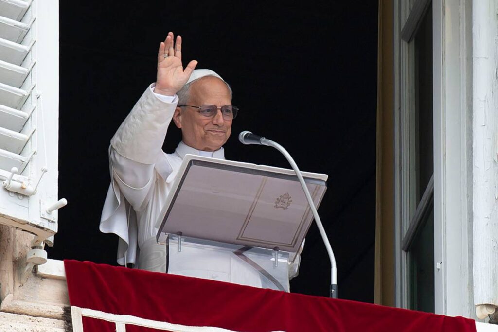 apos-ataque-dos-eua,-papa-pede-que-“diplomacia-silencie-as-armas”