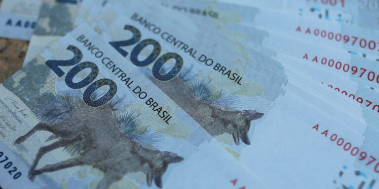 entenda:-disputa-em-torno-do-iof-define-quem-paga-por-ajuste-fiscal