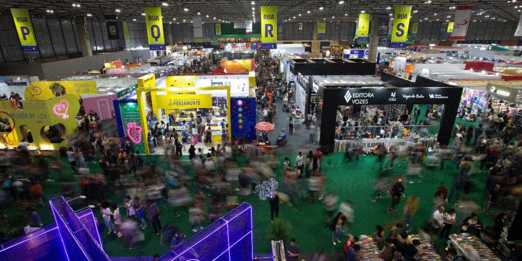 bienal-do-livro-do-rio-tem-ultim-dia-com-rubens-paiva-e-ailton-krenak