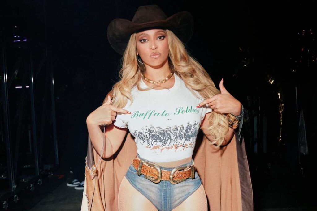 beyonce-recebe-criticas-por-homenagear-grupo-colonizador-em-camiseta