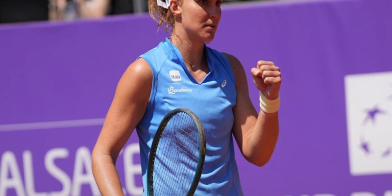 bia-haddad-avanca-as-oitavas-de-final-de-torneio-wta-500-na-alemanha