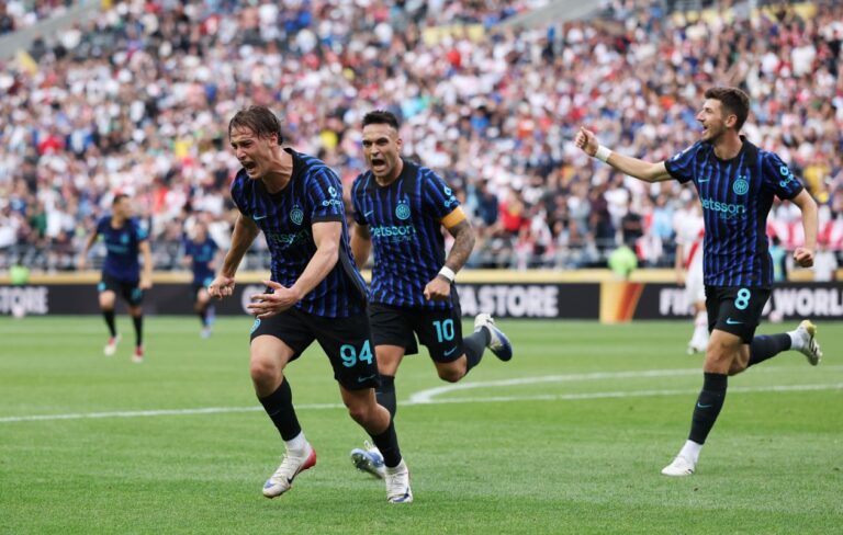 mundial:-inter-de-milao-elimina-river-e-pega-o-fluminense-nas-oitavas