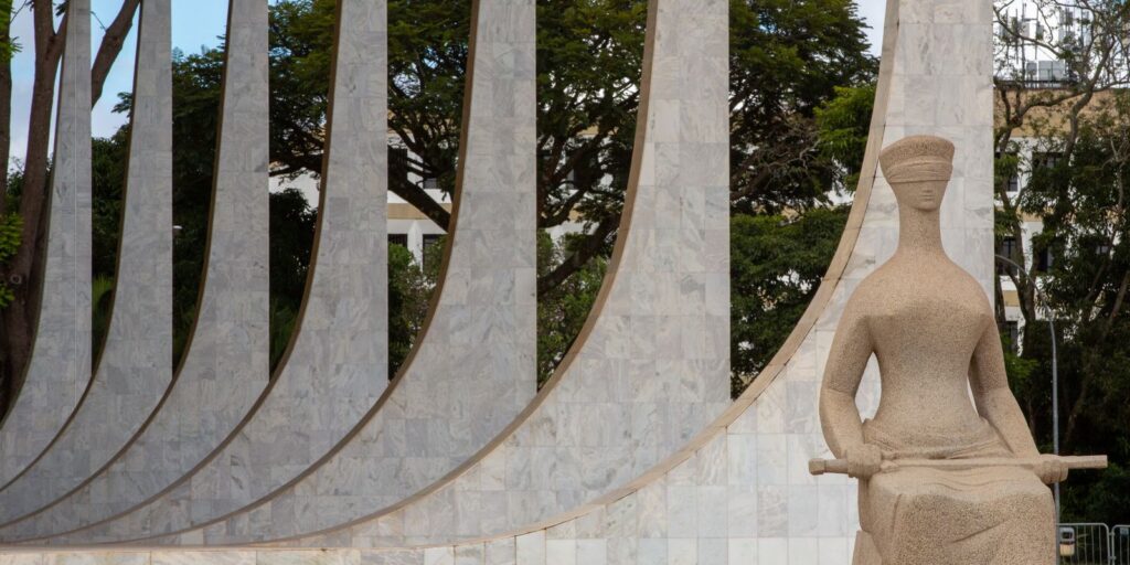 ministros-do-stf-buscam-consenso-sobre-responsabilizacao-das-redes 