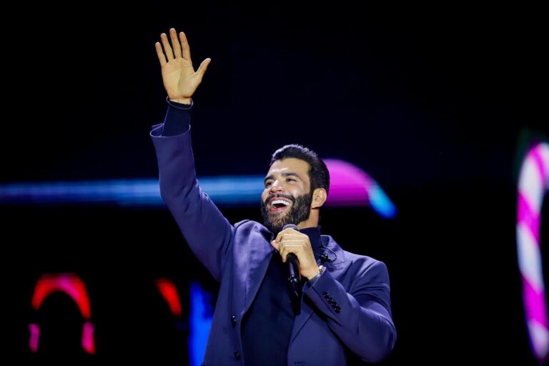 gusttavo-lima-agita-primeiro-dia-do-na-praia-festival-2025