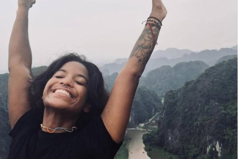 imagens-de-drone-mostram-penhasco-onde-juliana-marins-caiu.-video