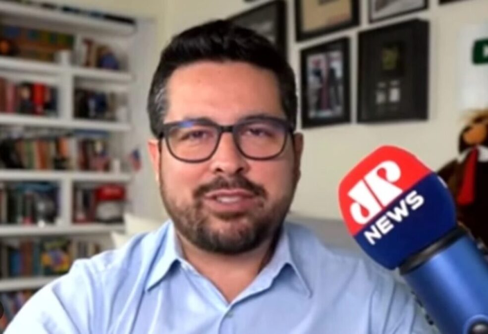 Moraes usa vídeo como prova de que Paulo Figueiredo sabe de denúncia