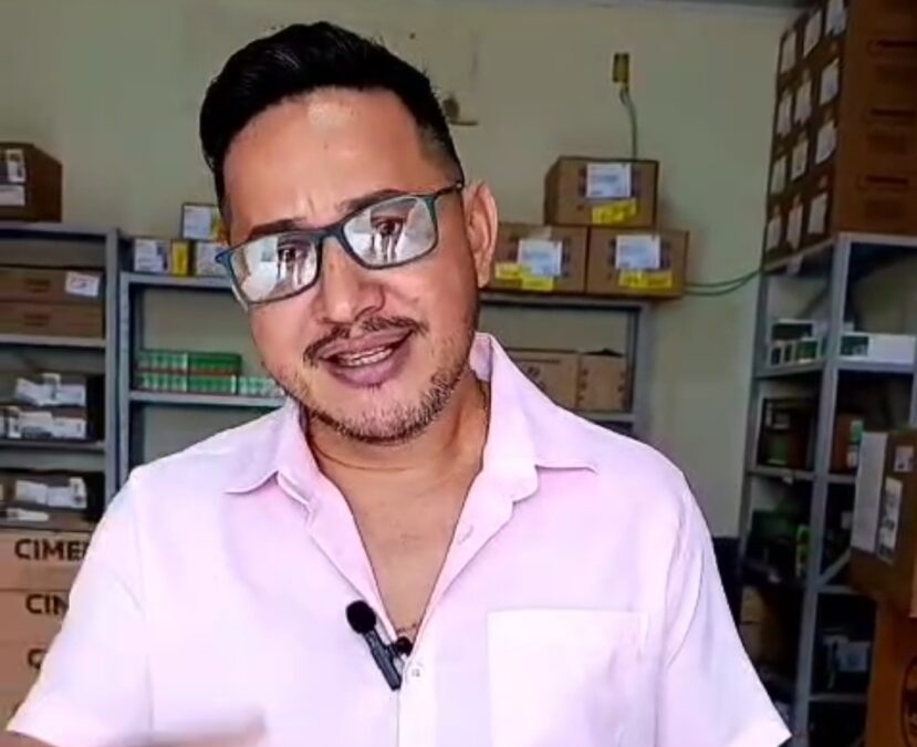 Vereador Francisco Maia acompanha chegada de medicamentos na Farmácia Municipal de Sena Madureira