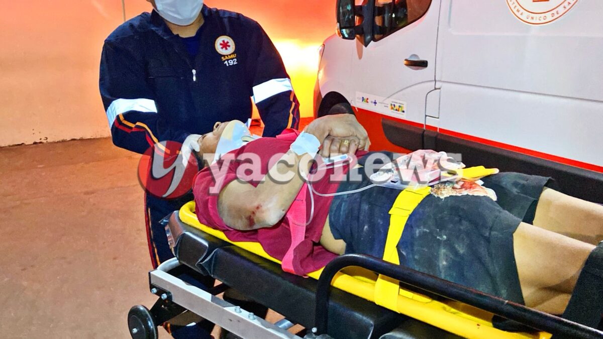 Mulher de 49 anos fica ferida após cair da garupa de moto quando tentava fugir de blitz da PM em Porto Acre