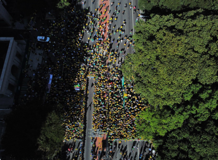 “Flopou”: apoiadores de Lula ironizam ato de Bolsonaro na Paulista