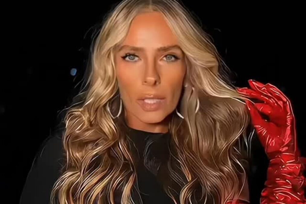 Vídeo: Adriane Galisteu fala sobre reposição hormonal na menopausa