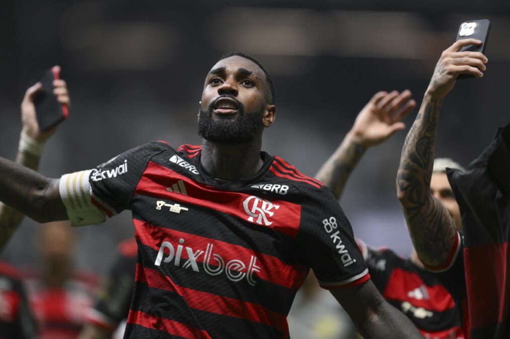 Gerson entra para top 5 maiores vendas da história do Fla: veja lista