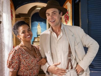 “eta-mundo-melhor!”:-dita-e-candinho-emocionam-com-reencontro-cheio-de-dor,-fe-e-esperanca”