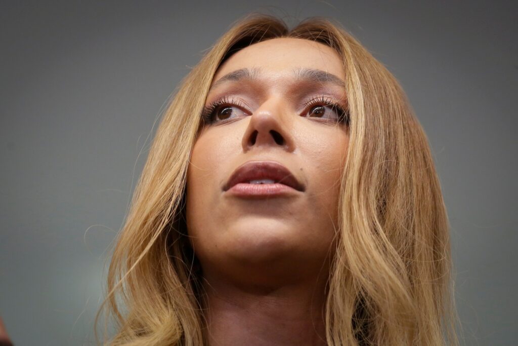 justica-da-20-dias-para-erika-hilton-explicar-gastos-com-seguranca