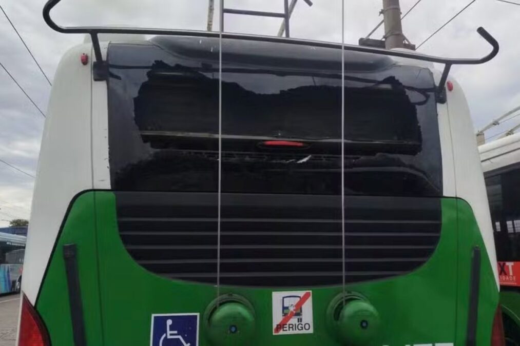 “Ação orquestrada” teve 31 ataques a ônibus na Baixada em uma noite