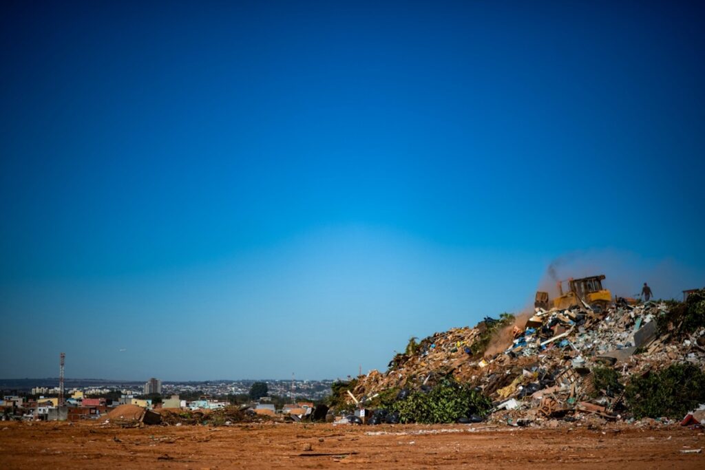 slu-inicia-quinta-tentativa-para-fechar-o-lixao-da-estrutural