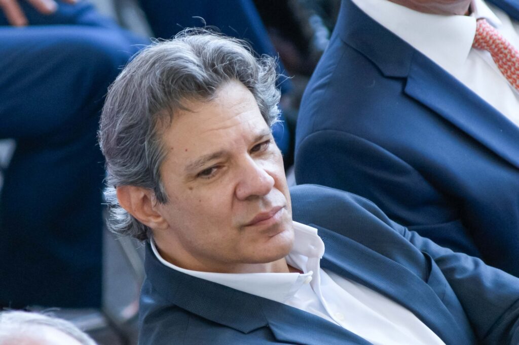 com-medo-de-avanco-bolsonarista,-pt-cogita-lancar-haddad-ao-senado