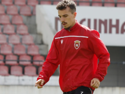 discreto-e-dedicado:-conheca-andre-silva,-irmao-de-diogo-jota-que-tambem-faleceu