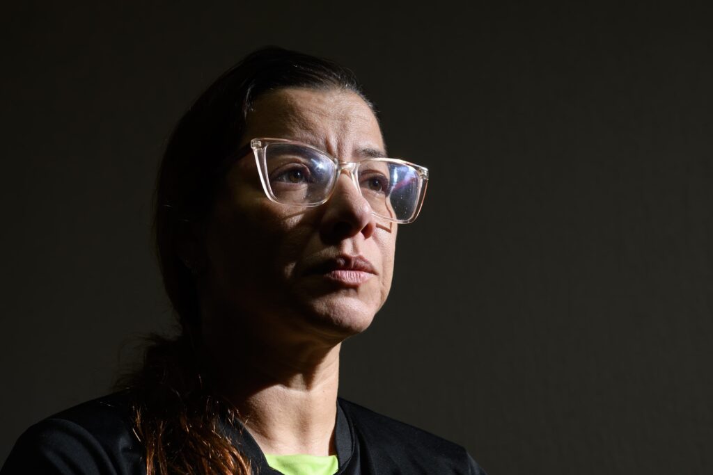 “revivi-a-dor”:-diz-mulher-agredida-por-pm-em-briga-de-transito;-video