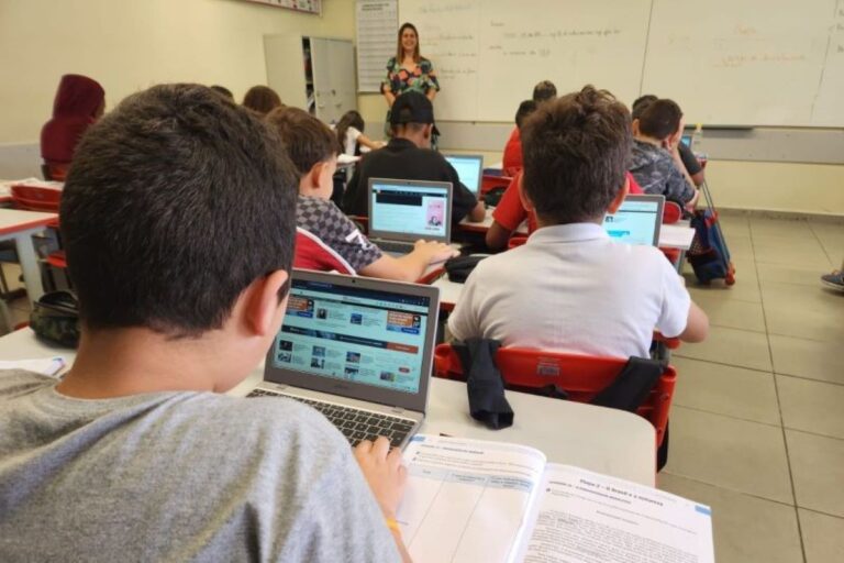 justica-anula-regra-que-demite-professor-que-faltar-sem-atestado-em-sp