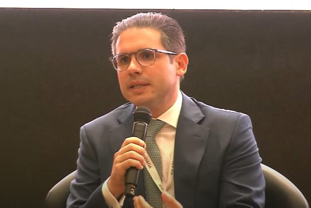 quaest:-motta-vira-principal-alvo-da-campanha-“inimigos-do-povo”-nas-redes